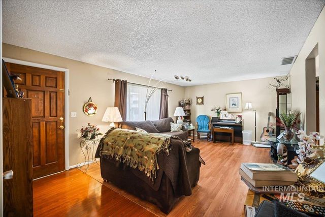 2035 N Patricia Ave, Boise, ID 83704