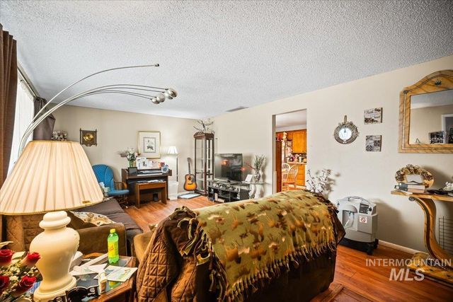 2035 N Patricia Ave, Boise, ID 83704