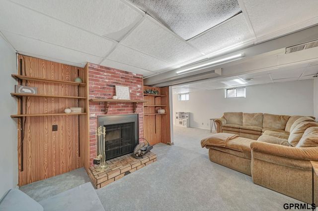 3720 S 54 Street, Lincoln, NE 68506