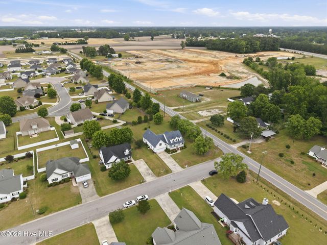 106 Magnolia Drive, Winterville, NC 28590