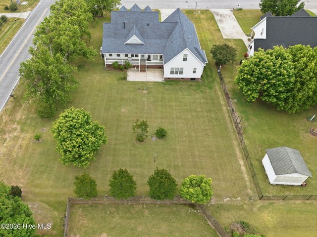 106 Magnolia Drive, Winterville, NC 28590
