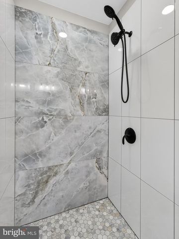 5736 SPRUCE ST, Philadelphia, PA 19139