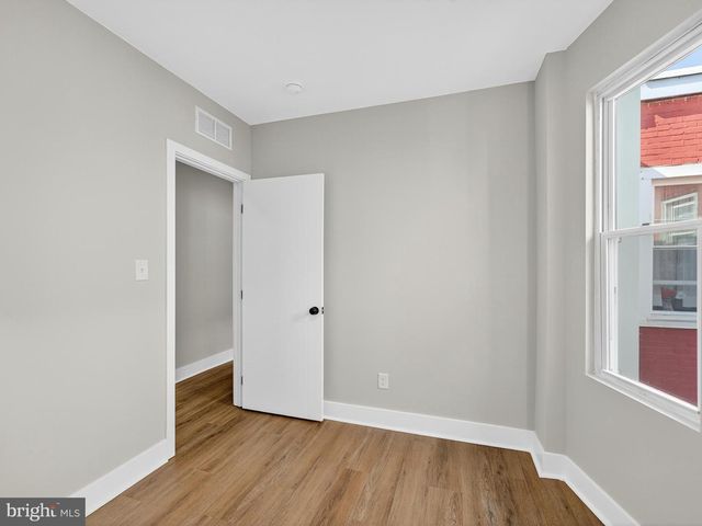 5736 SPRUCE ST, Philadelphia, PA 19139