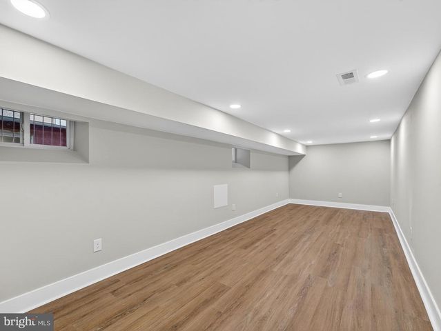 5736 SPRUCE ST, Philadelphia, PA 19139