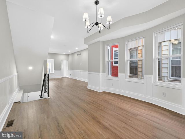 5736 SPRUCE ST, Philadelphia, PA 19139