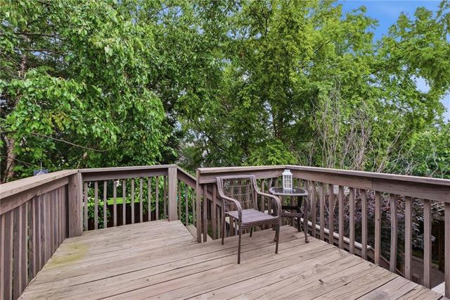 800 S Meadowbrook Street, Gardner, KS 66030