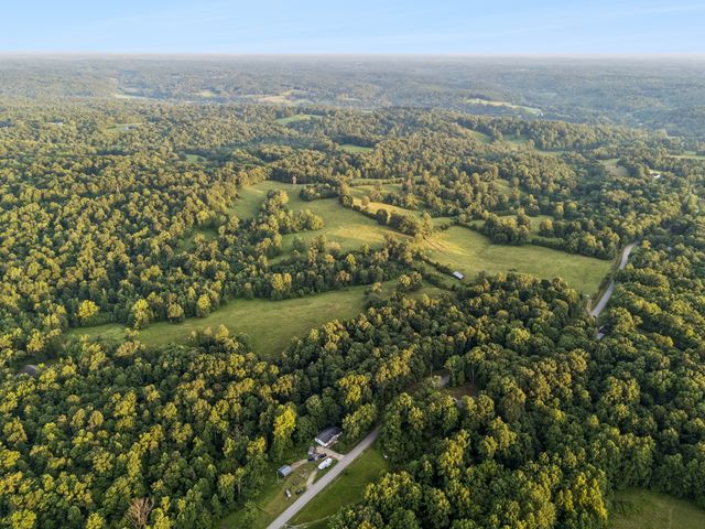 4 Shiloh Canaan Road, Palmyra, TN 37142