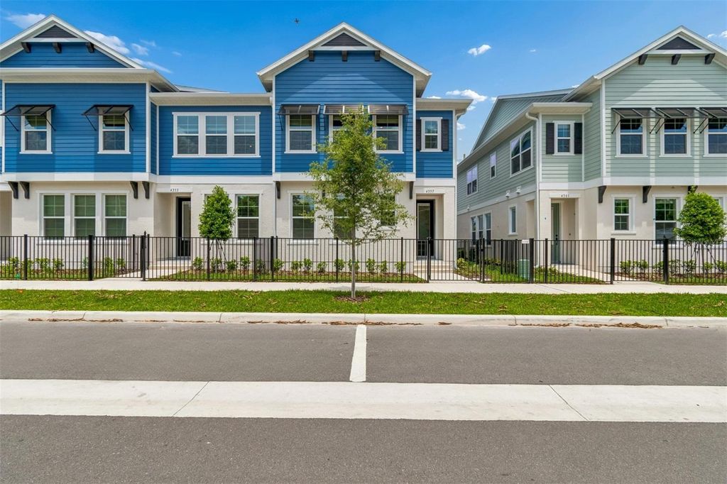 4357 ROUSH, Orlando, FL 32803