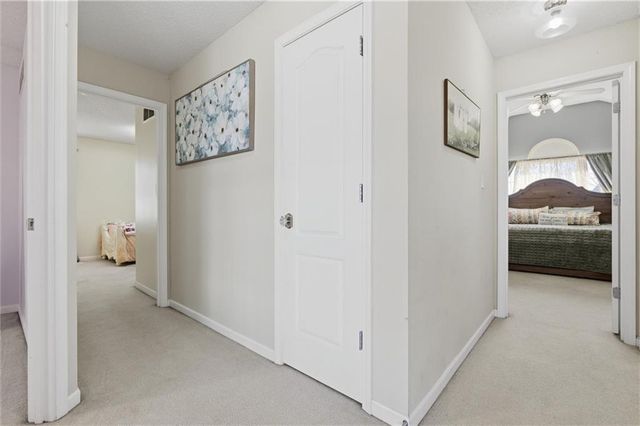 1829 White Tail Lane, Liberty, MO 64068