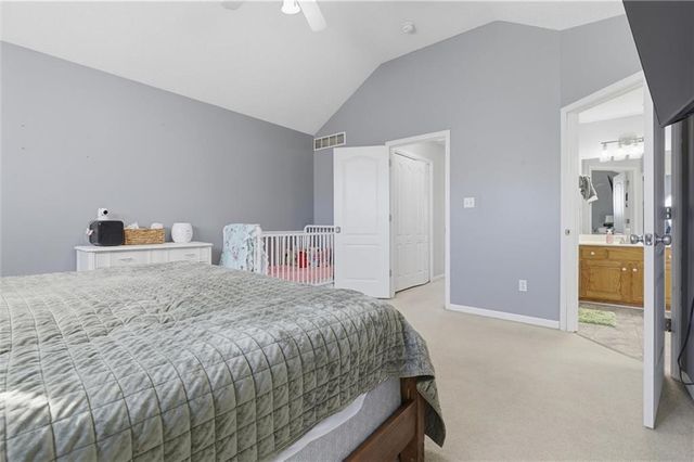 1829 White Tail Lane, Liberty, MO 64068