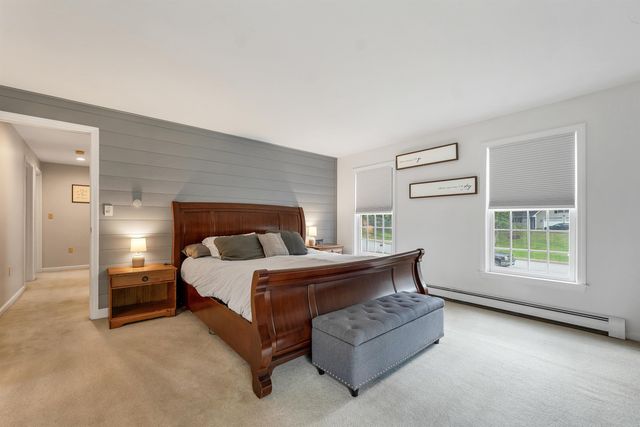 27 Oakmont Drive, Concord, NH 03301