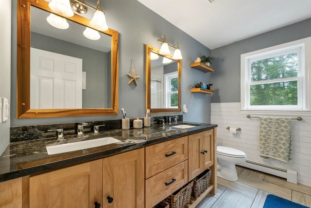 27 Oakmont Drive, Concord, NH 03301
