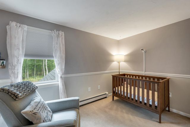 27 Oakmont Drive, Concord, NH 03301