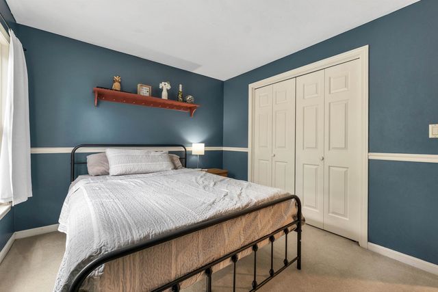 27 Oakmont Drive, Concord, NH 03301