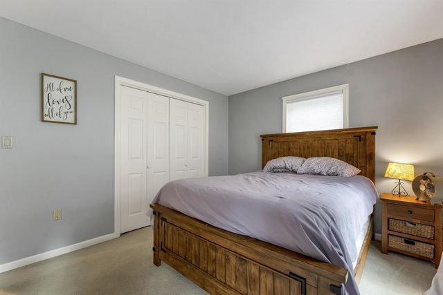 27 Oakmont Drive, Concord, NH 03301