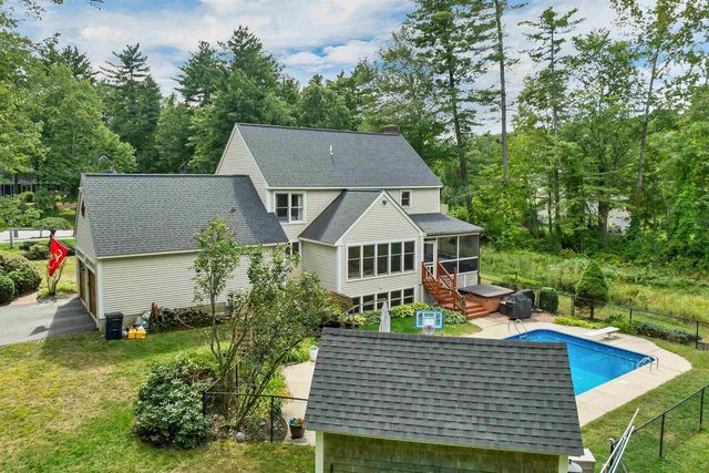 27 Oakmont Drive, Concord, NH 03301