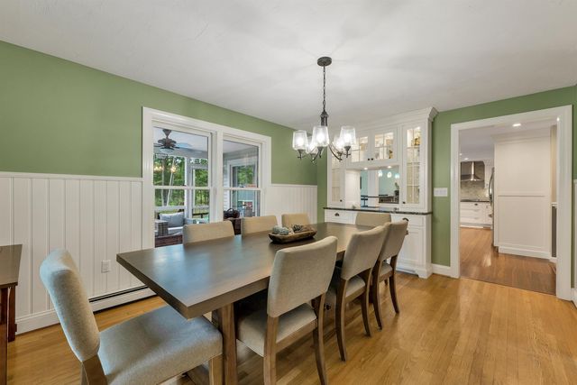 27 Oakmont Drive, Concord, NH 03301