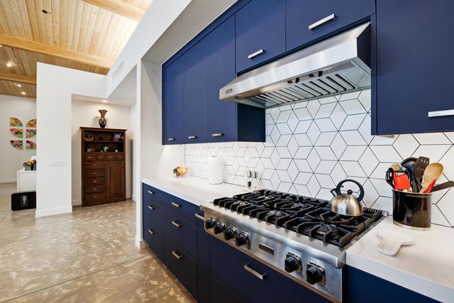 42920 Caballeros Drive, Bermuda Dunes, CA 92203