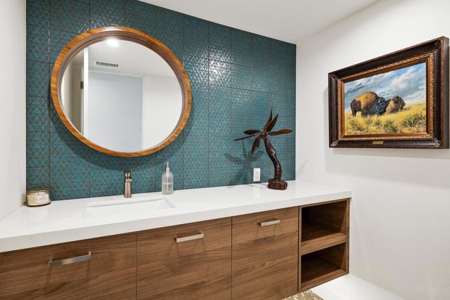 42920 Caballeros Drive, Bermuda Dunes, CA 92203