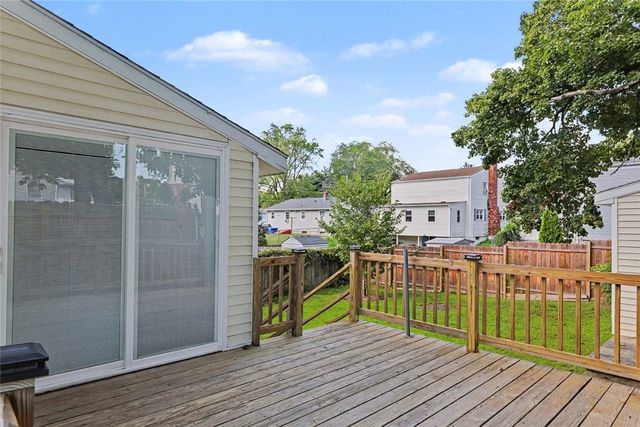114 England Street, Cumberland, RI 02864