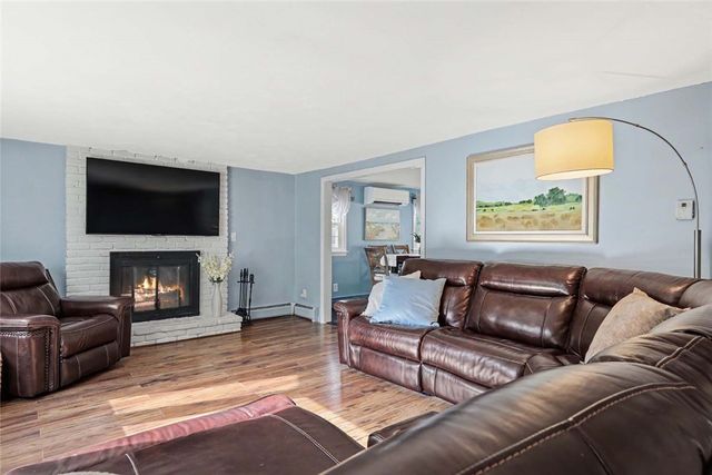 114 England Street, Cumberland, RI 02864