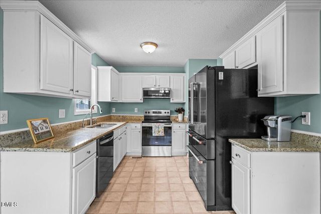 629 Avondale Drive, Clayton, NC 27520
