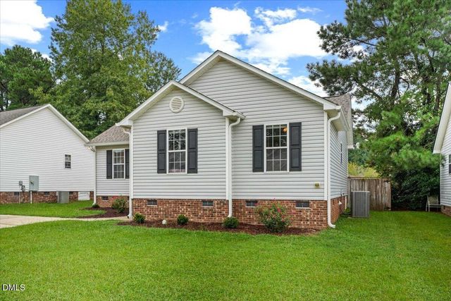 629 Avondale Drive, Clayton, NC 27520