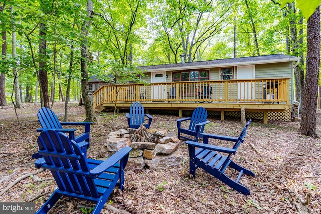 238 PONDS CT, Berkeley Springs, WV 25411