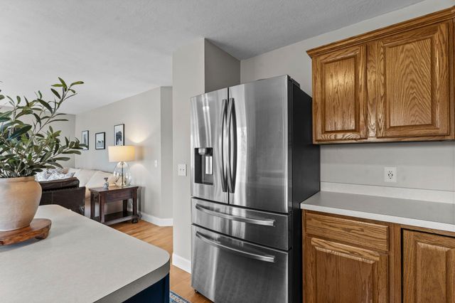 19330 Ellington Trail, Farmington, MN 55024