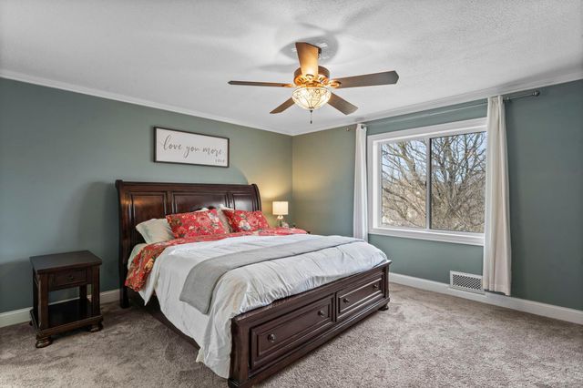 19330 Ellington Trail, Farmington, MN 55024