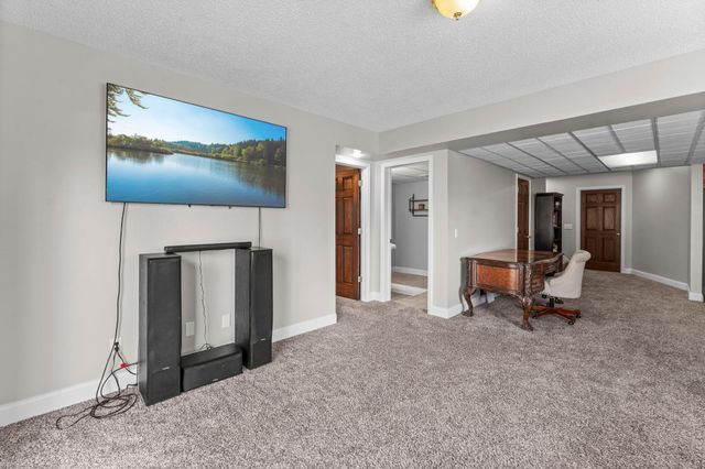 19330 Ellington Trail, Farmington, MN 55024