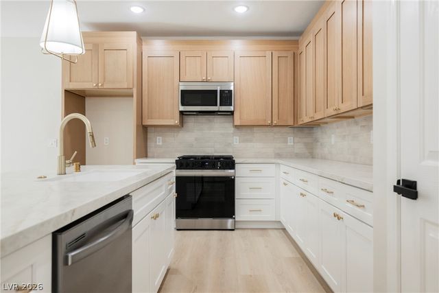 2409 Hamonah Drive, Henderson, NV 89044