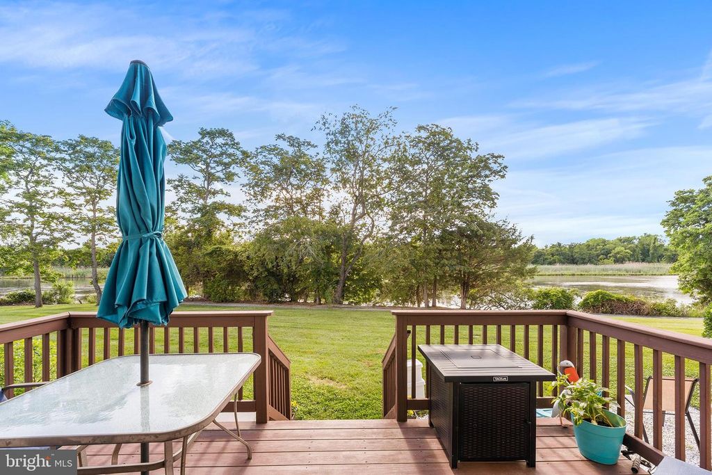 Image 27 of property listing at 1102 MARION QUIMBY DR, Stevensville, MD 21666
