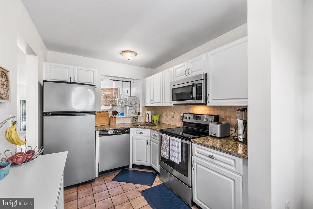 Image 10 of property listing at 1102 MARION QUIMBY DR, Stevensville, MD 21666