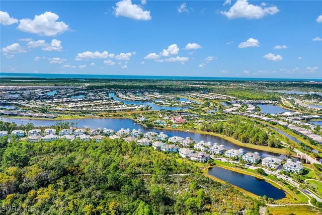 6561 Dominica DR 8-101, Naples, FL 34113