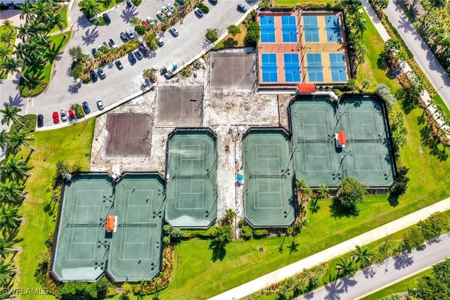 6561 Dominica DR 8-101, Naples, FL 34113