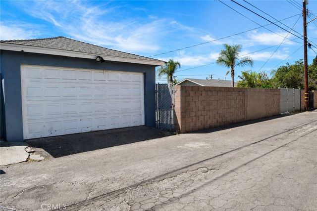 5474 San Bernardino, Montclair, CA 91763