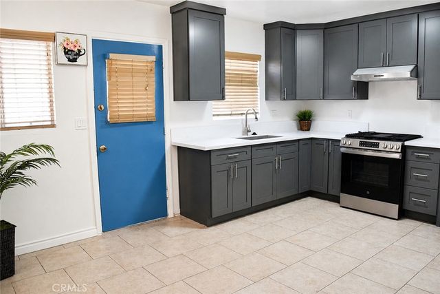 5474 San Bernardino, Montclair, CA 91763