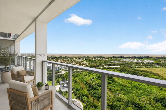2000 Metropica Way 2111, Sunrise, FL 33323