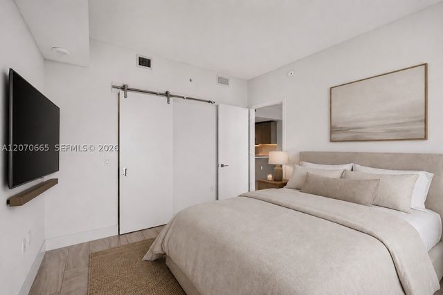 2000 Metropica Way 2111, Sunrise, FL 33323