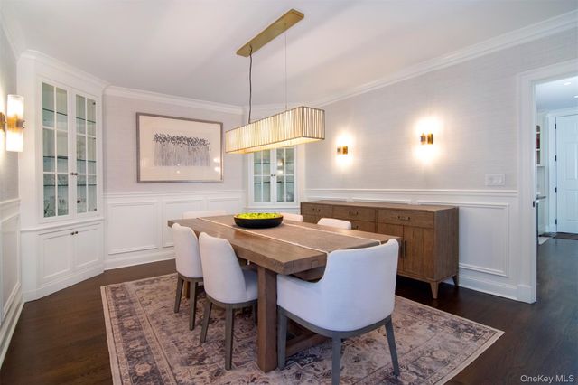 42 Summit Avenue, Bronxville, NY 10708