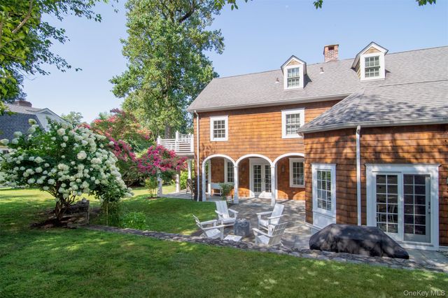 42 Summit Avenue, Bronxville, NY 10708