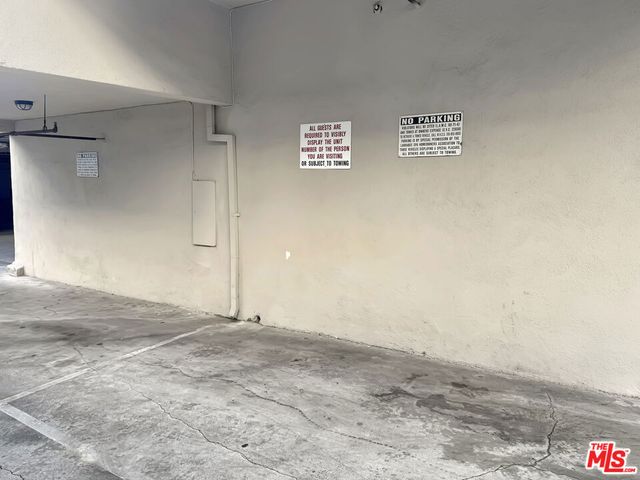 976 Larrabee Street 225, West Hollywood, CA 90069