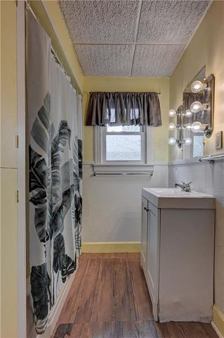 1310 E 7th Street, Pittsburg, KS 66762