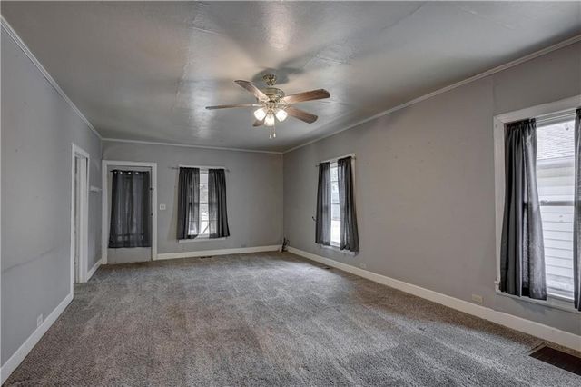 1310 E 7th Street, Pittsburg, KS 66762