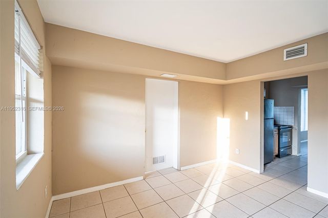 5196 NE 19th Ave, Pompano Beach, FL 33064