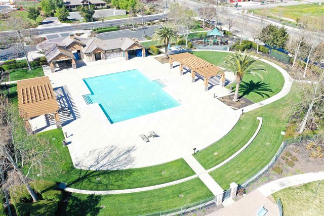 2130 Harborage Way, Oakley, CA 94561