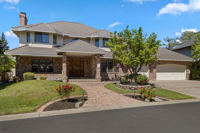 891 Shore Breeze Dr, Sacramento, CA 95831