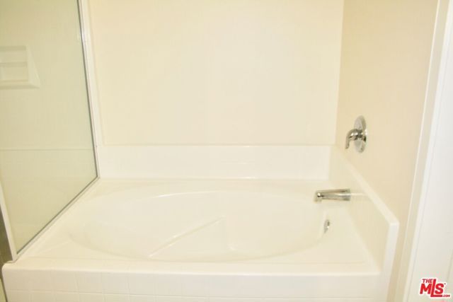 1241 5TH Street 305, Santa Monica, CA 90401