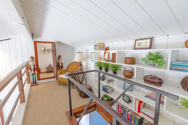2590 Caminito Porthcawl, La Jolla, CA 92037